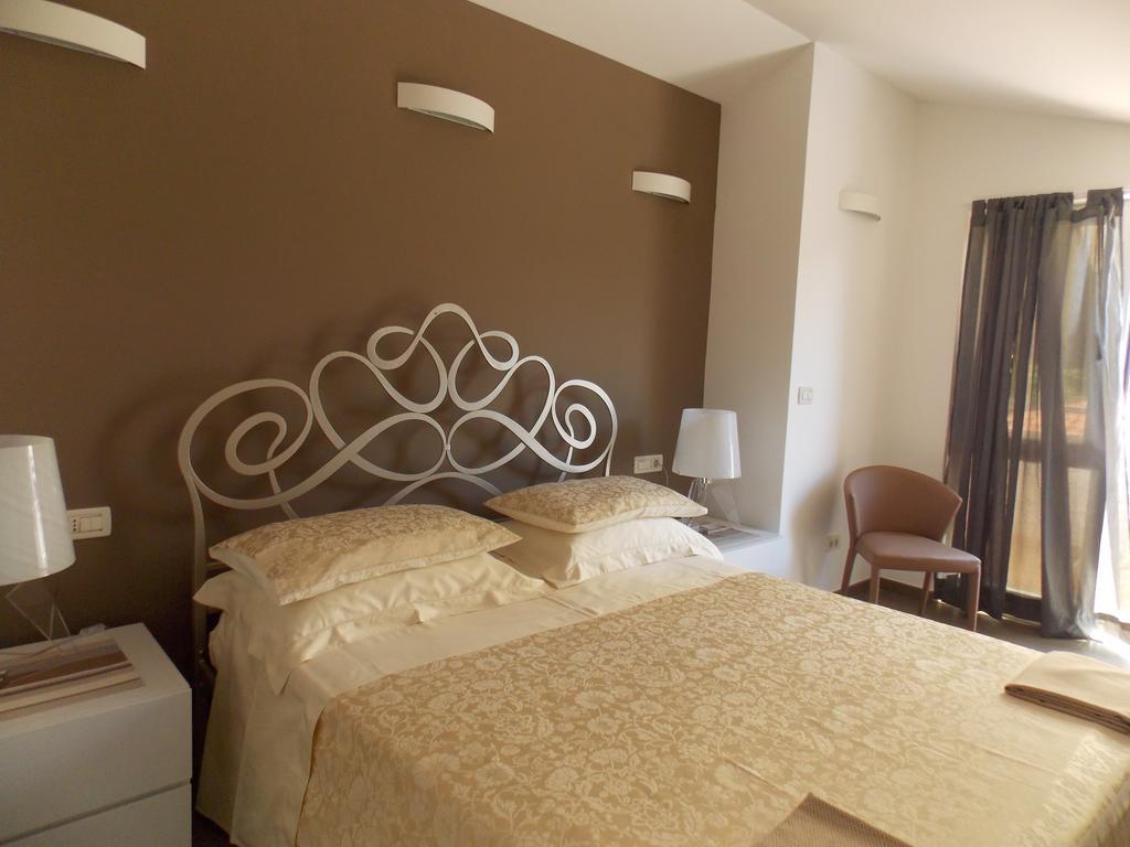 Corte Dei Merli Suite & Room 로비니 외부 사진